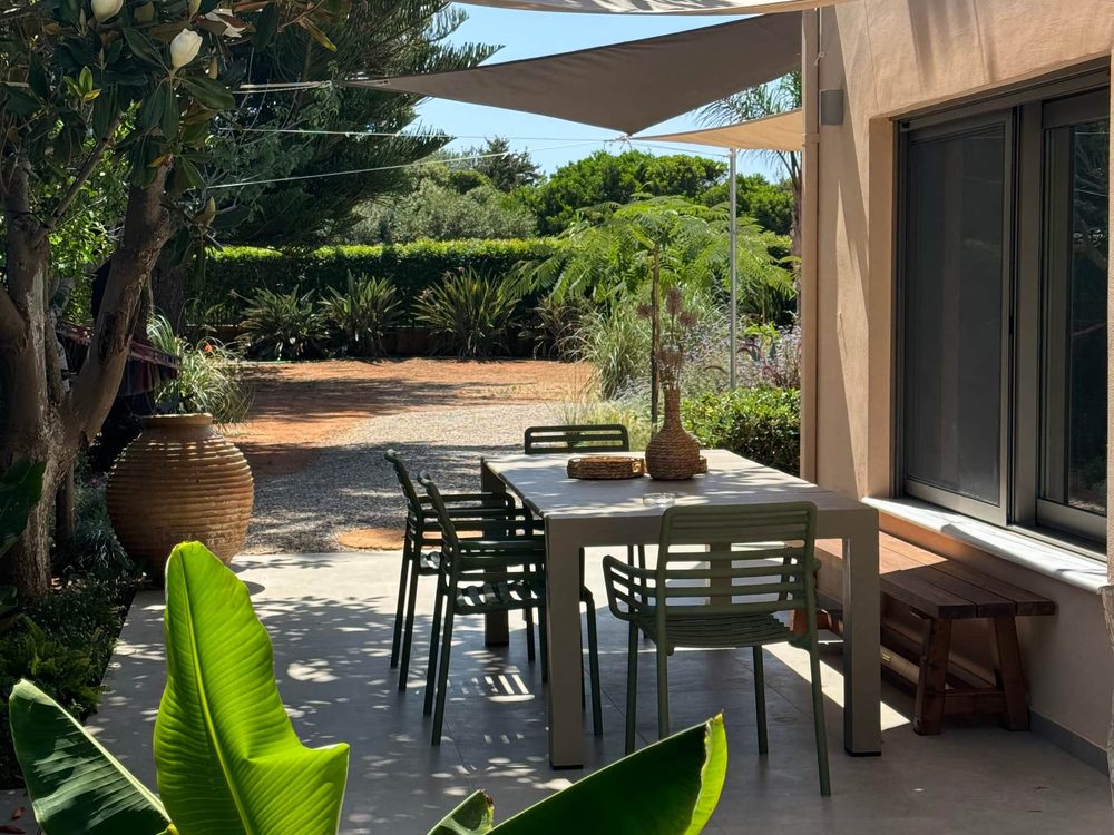 Shaded pergola dining